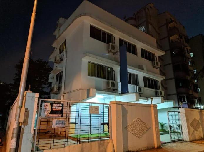 Talon Hotel Bombaj